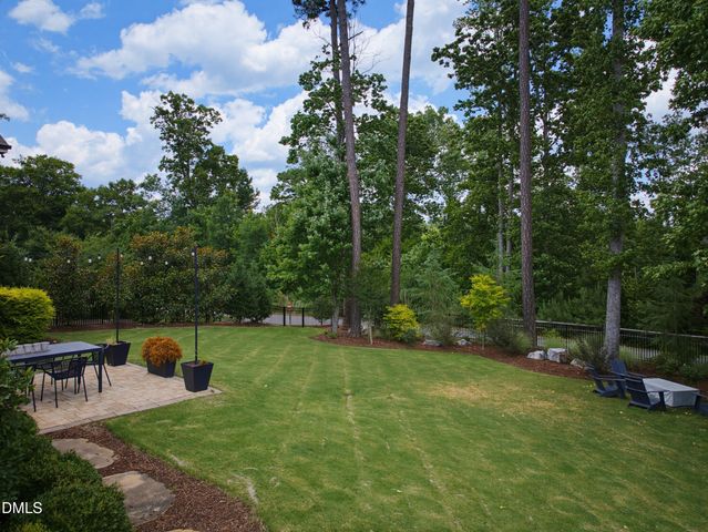 1601 Montvale Grant Way, Cary, NC 27519