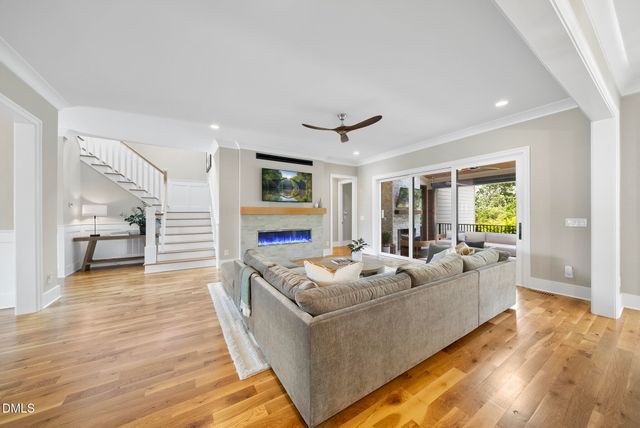 1601 Montvale Grant Way, Cary, NC 27519