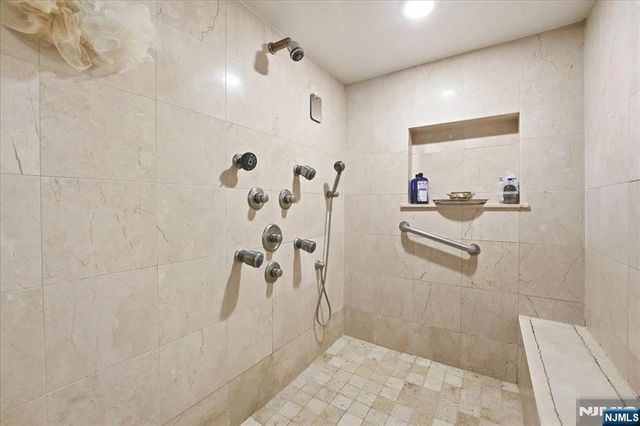 7004 Boulevard East 8C, Guttenberg, NJ 07093