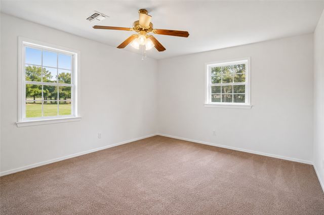 1334 E Stark Road, Seagoville, TX 75159