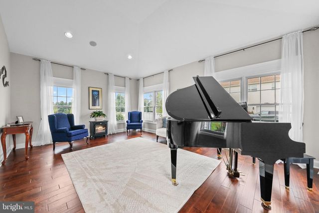104 TUSCAN LN, Mullica Hill, NJ 08062