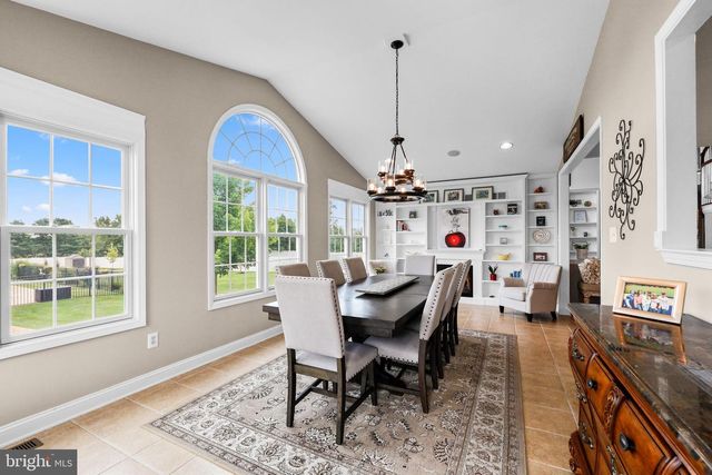104 TUSCAN LN, Mullica Hill, NJ 08062
