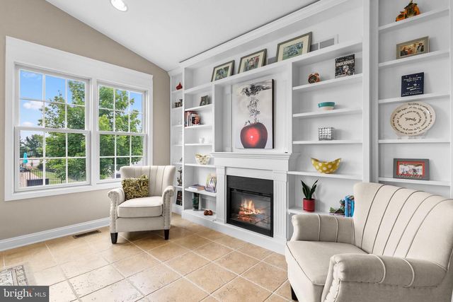 104 TUSCAN LN, Mullica Hill, NJ 08062