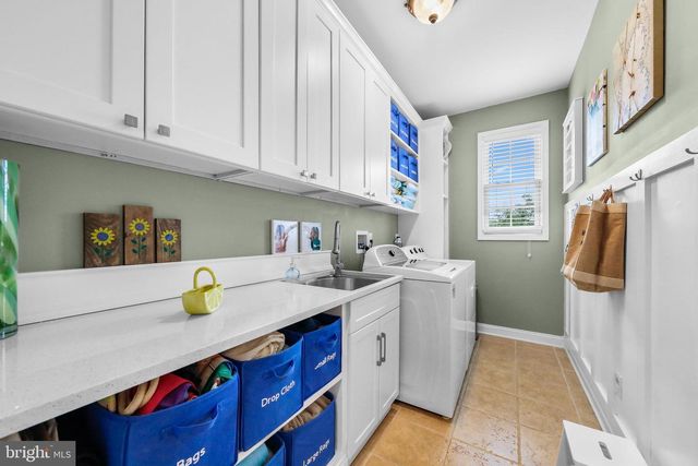 104 TUSCAN LN, Mullica Hill, NJ 08062