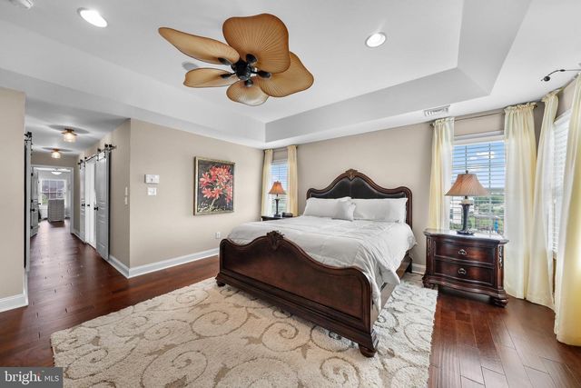 104 TUSCAN LN, Mullica Hill, NJ 08062