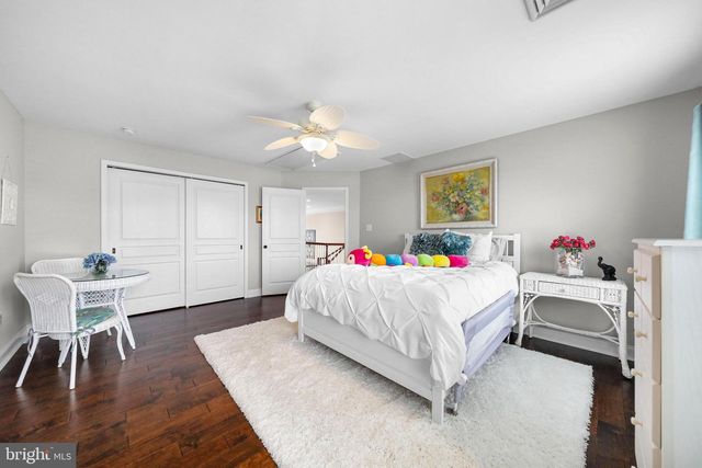 104 TUSCAN LN, Mullica Hill, NJ 08062
