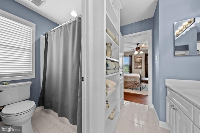 104 TUSCAN LN, Mullica Hill, NJ 08062