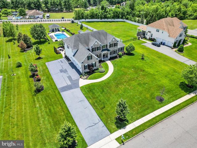 104 TUSCAN LN, Mullica Hill, NJ 08062