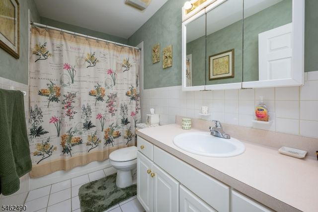 34 2Nd St, Spotswood Boro, NJ 08884