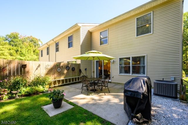 34 2Nd St, Spotswood Boro, NJ 08884