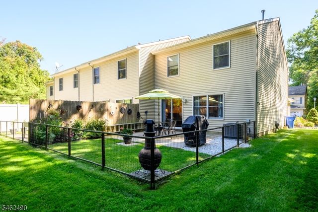 34 2Nd St, Spotswood Boro, NJ 08884