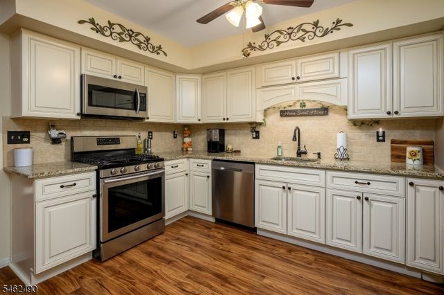 34 2Nd St, Spotswood Boro, NJ 08884