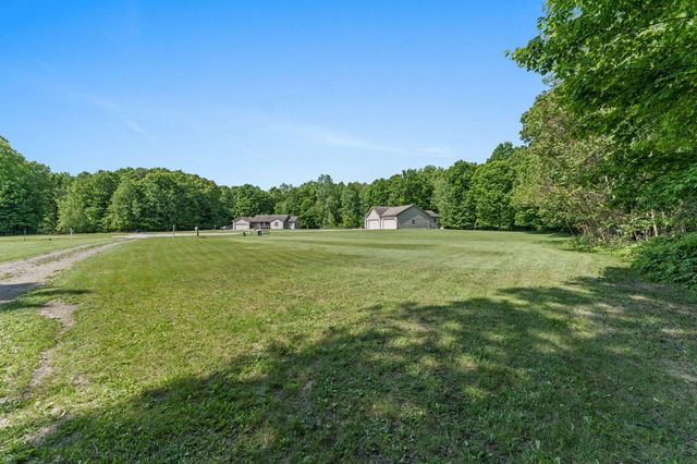 5429 Hopkins Road, Flint, MI 48506