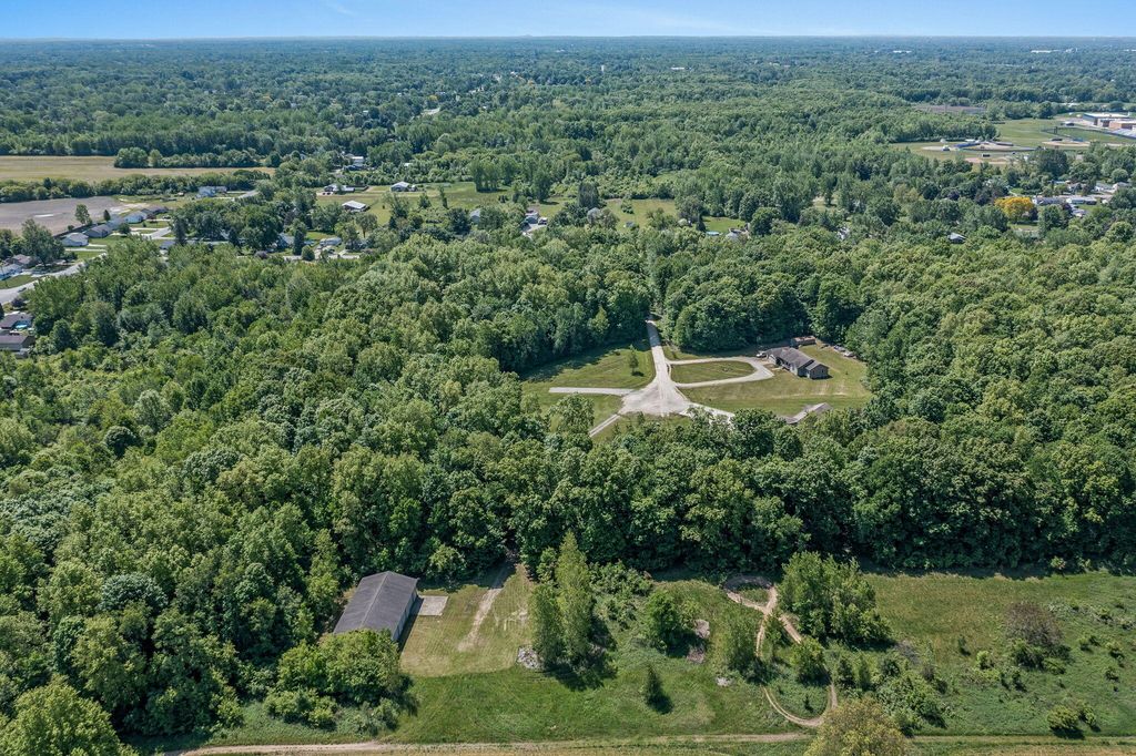 5429 Hopkins Road, Flint, MI 48506