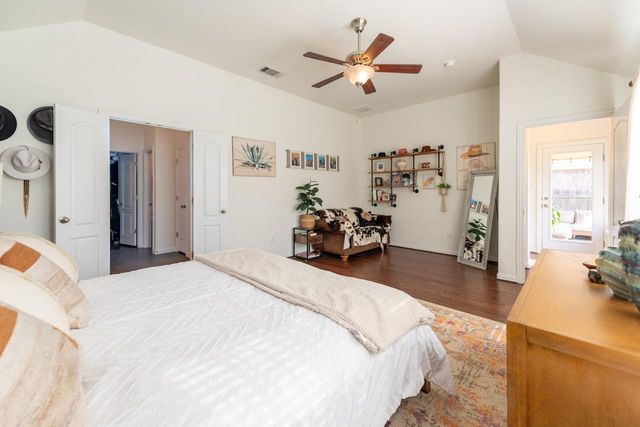 236 Crystal City CRK, Buda, TX 78610