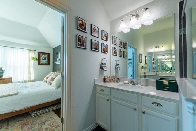 236 Crystal City CRK, Buda, TX 78610