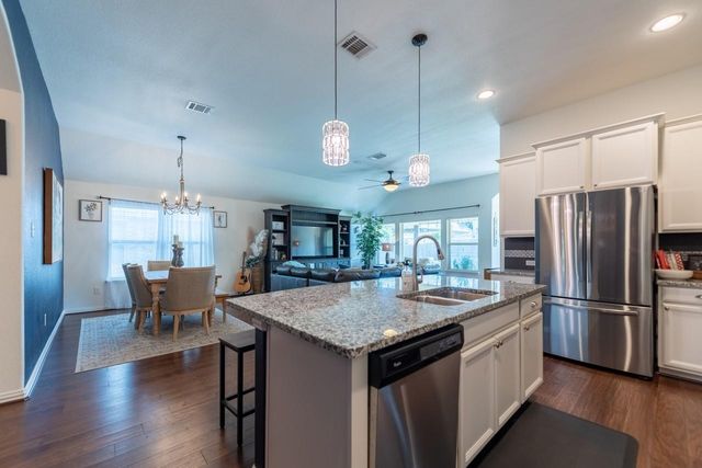 236 Crystal City CRK, Buda, TX 78610