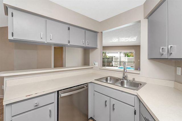 17717 CRANBROOK DRIVE, Lutz, FL 33549
