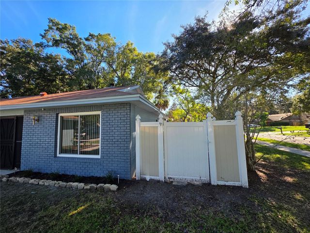 17717 CRANBROOK DRIVE, Lutz, FL 33549