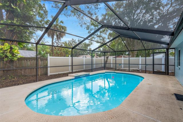 17717 CRANBROOK DRIVE, Lutz, FL 33549