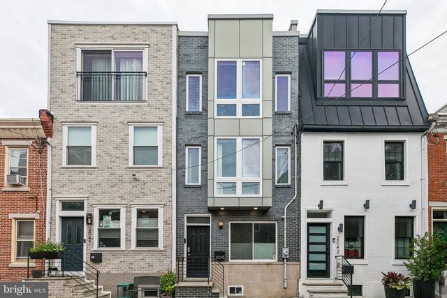 2045 SAINT ALBANS ST, Philadelphia, PA 19146