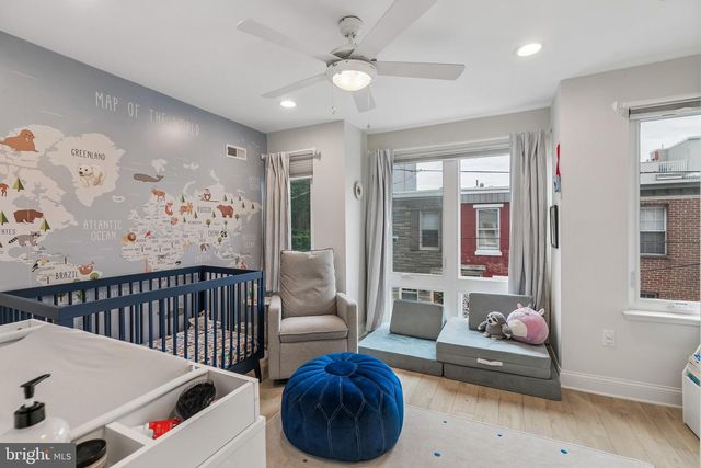 2045 SAINT ALBANS ST, Philadelphia, PA 19146