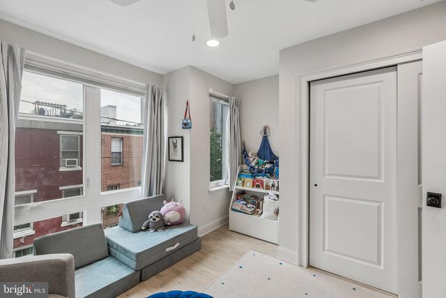 2045 SAINT ALBANS ST, Philadelphia, PA 19146