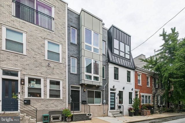 2045 SAINT ALBANS ST, Philadelphia, PA 19146