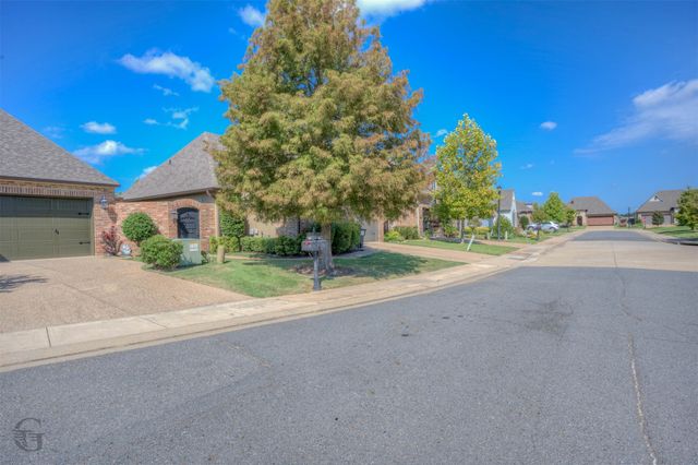 129 Andrew Place, Bossier City, LA 71111