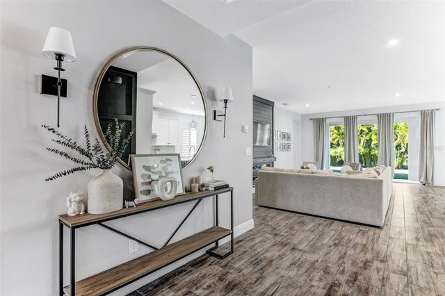 5905 SILVER SUN DRIVE, Apollo Beach, FL 33572