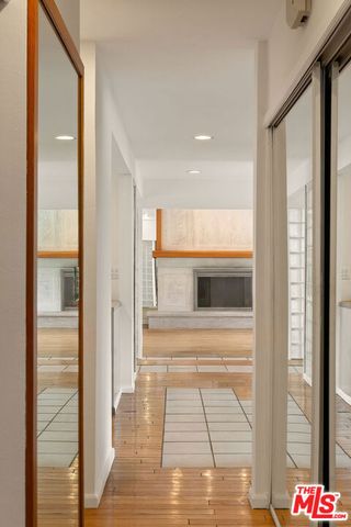 4115 Knobhill Drive, Los Angeles, CA 91403