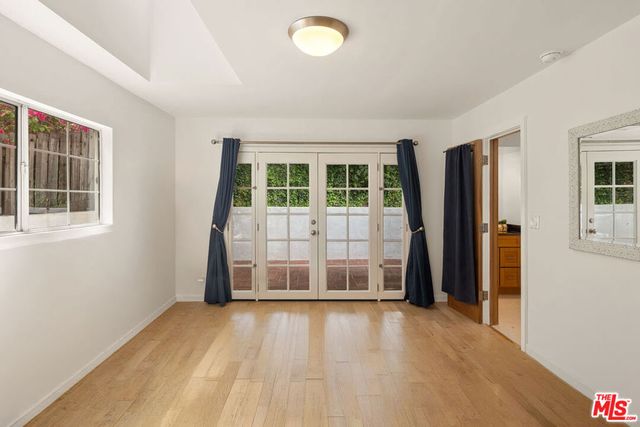 4115 Knobhill Drive, Los Angeles, CA 91403