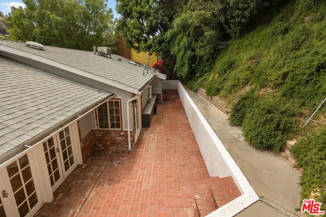 4115 Knobhill Drive, Los Angeles, CA 91403