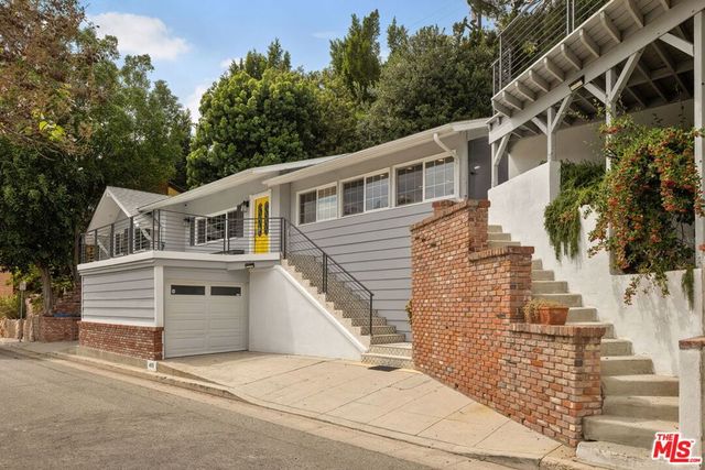 4115 Knobhill Drive, Los Angeles, CA 91403