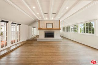 4115 Knobhill Drive, Los Angeles, CA 91403