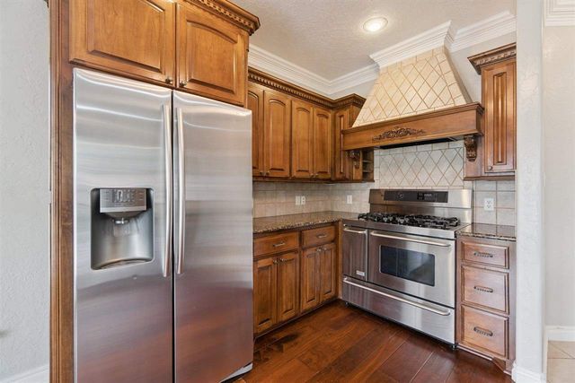 419 NW 76th St, Lawton, OK 73505