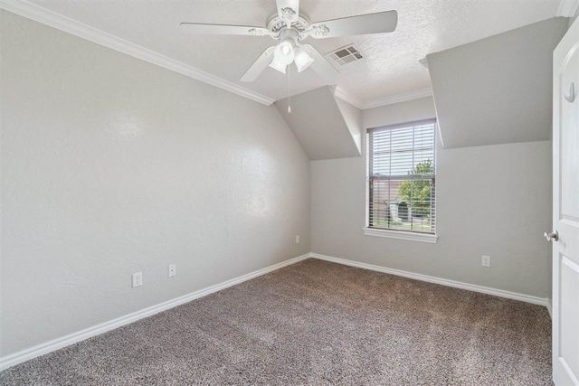 419 NW 76th St, Lawton, OK 73505