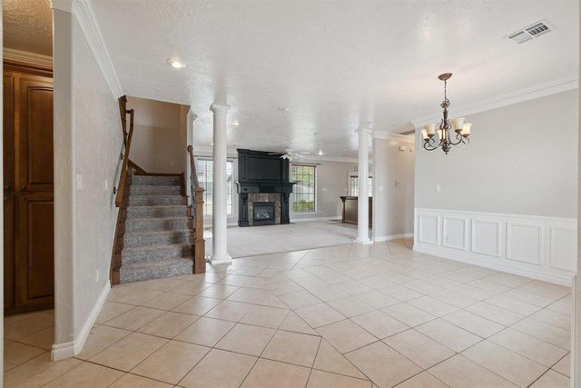 419 NW 76th St, Lawton, OK 73505