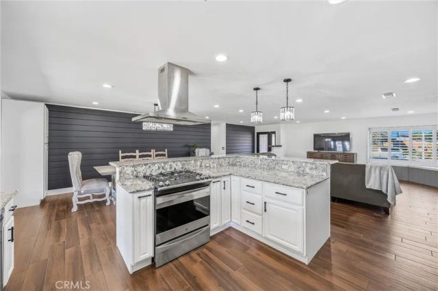 11628 Range View, Jurupa Valley, CA 91752