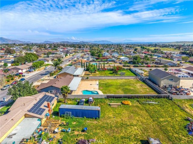 11628 Range View, Jurupa Valley, CA 91752