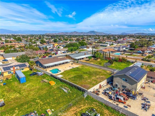 11628 Range View, Jurupa Valley, CA 91752