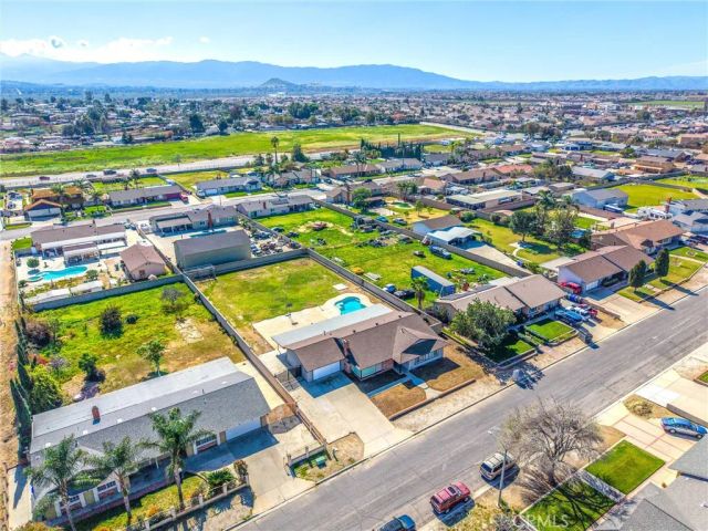 11628 Range View, Jurupa Valley, CA 91752
