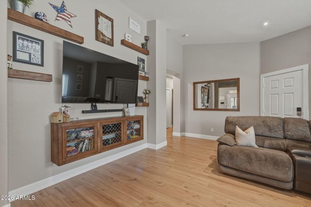 40833 N Mantle Court, Anthem, AZ 85086