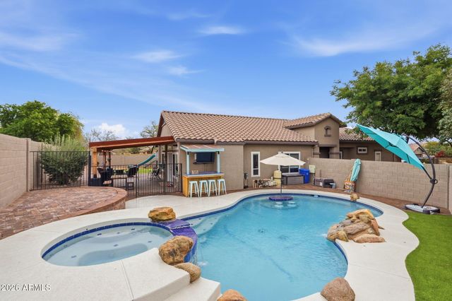 40833 N Mantle Court, Anthem, AZ 85086