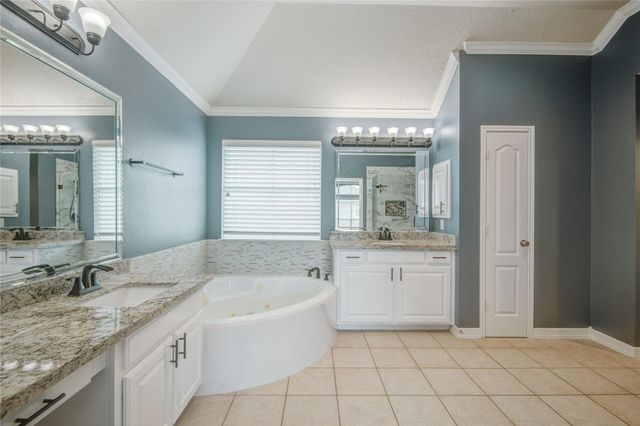 5417 Lillian Street, Houston, TX 77007