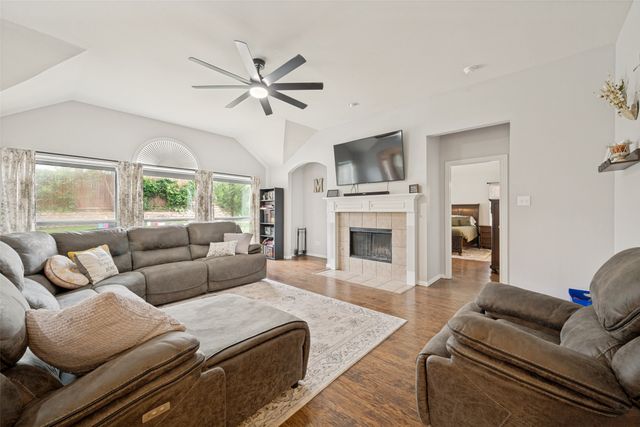 4925 Bolero Court, Fort Worth, TX 76135