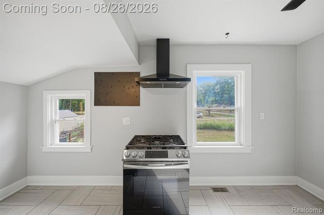 34004 Kirby Street, Farmington Hills, MI 48335