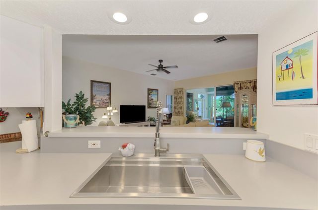 8252 PARKSIDE DRIVE, Englewood, FL 34224