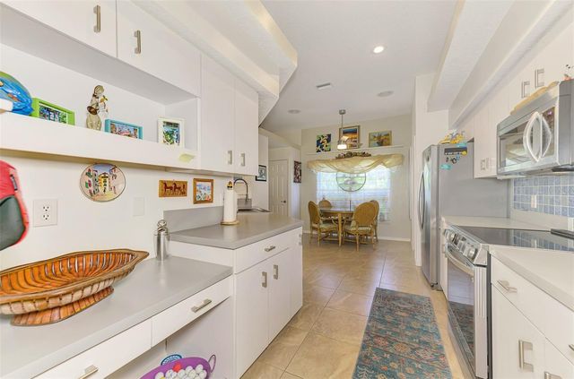 8252 PARKSIDE DRIVE, Englewood, FL 34224