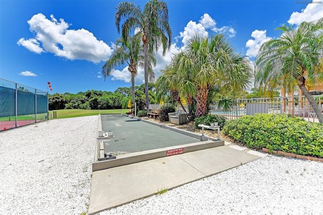 8252 PARKSIDE DRIVE, Englewood, FL 34224